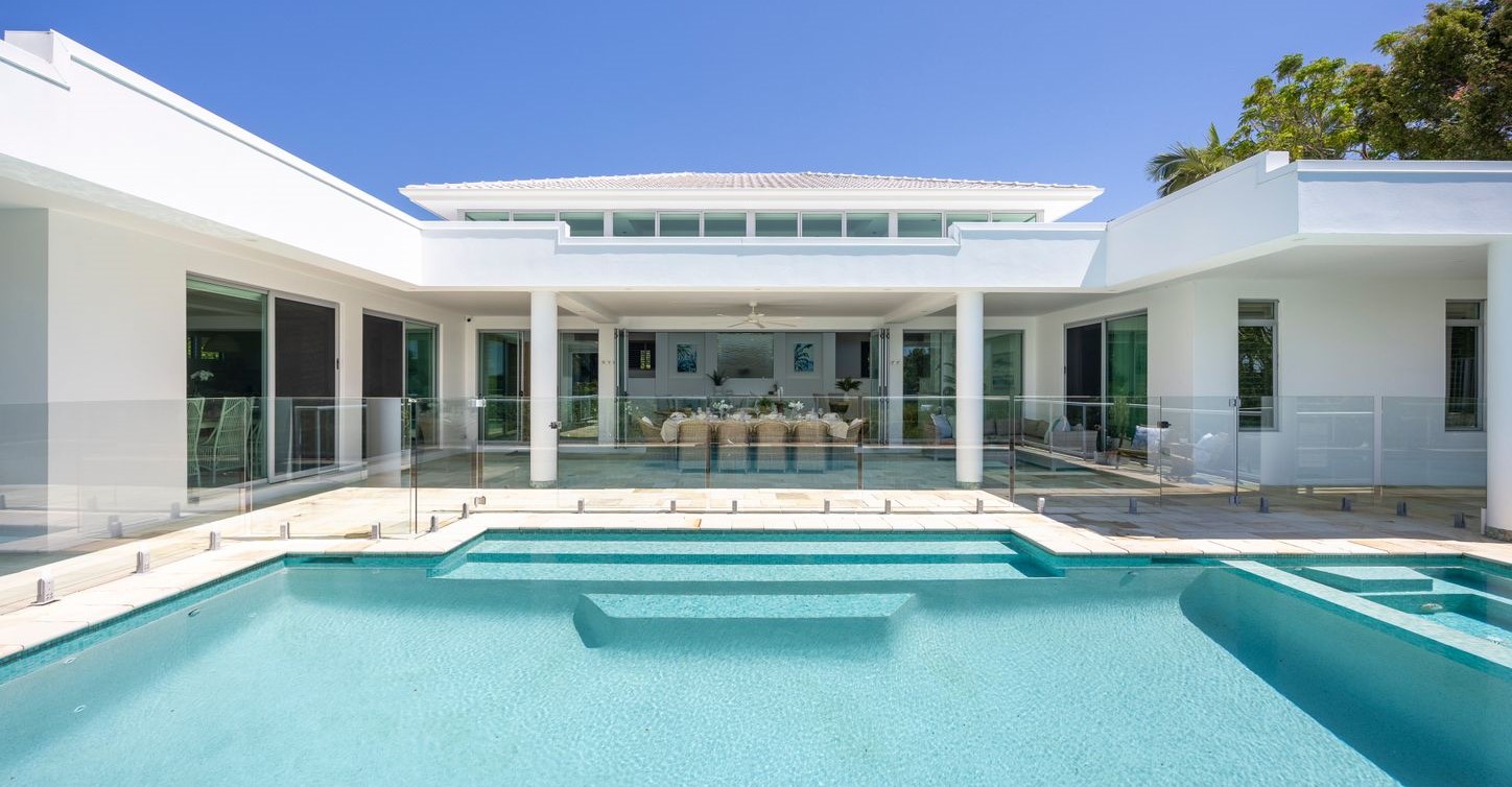 Visual Reference: Luxury Waterfront Living At Its Finest 36 Ben Lexcen Place