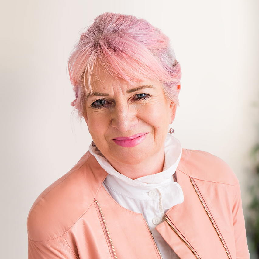 Sue Ayton - Licensed Salesperson - Harcourts, NZ