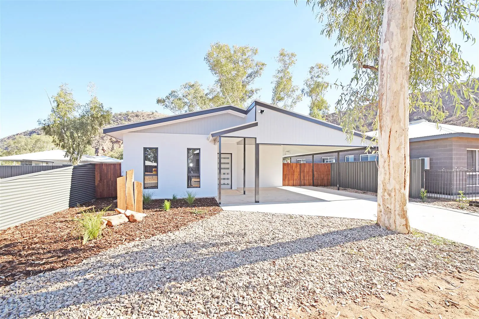 Alice Springs Property Management Property Manager Nutrien Harcourts Alice Springs