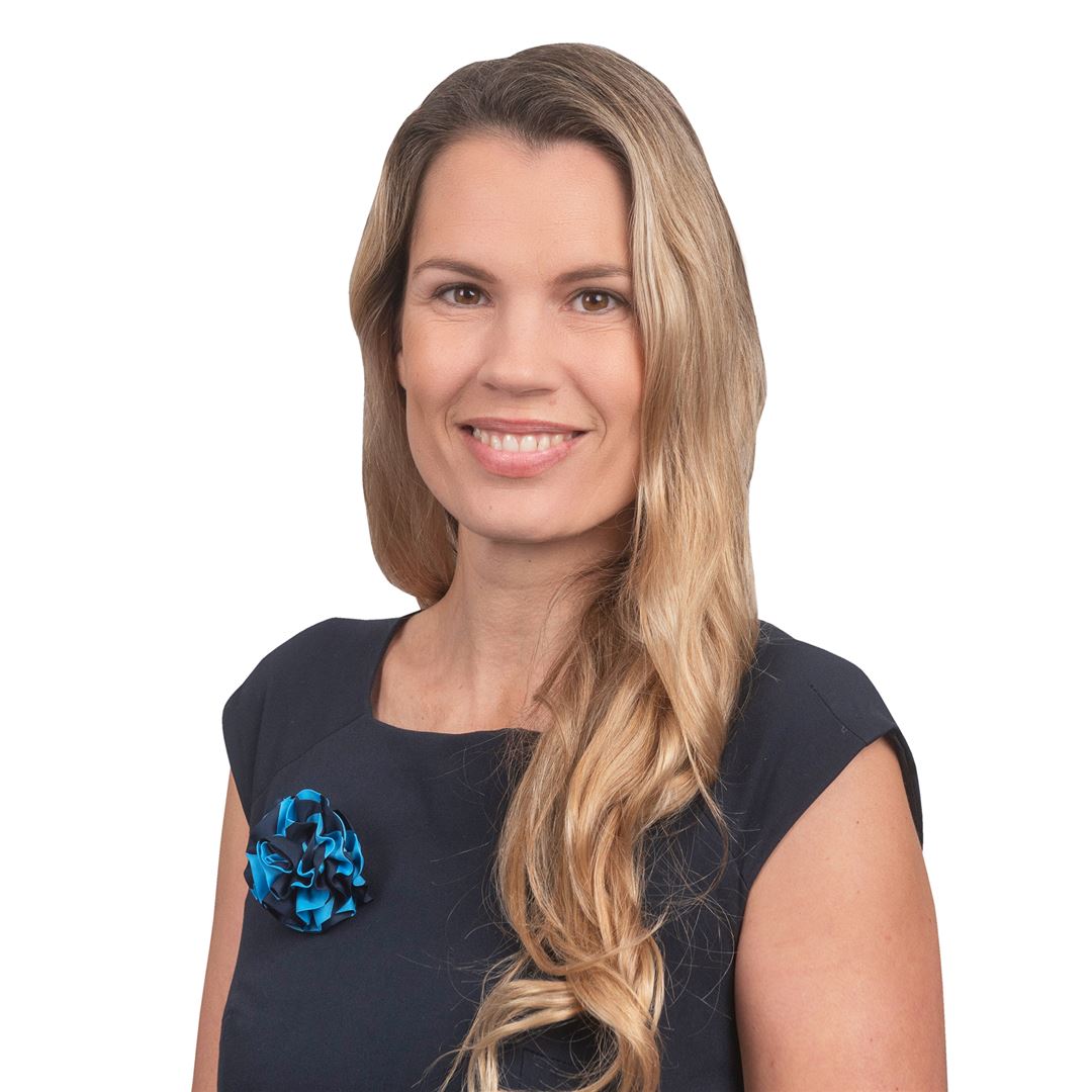 Janelle Miliauskas Business Manager Harcourts Busselton