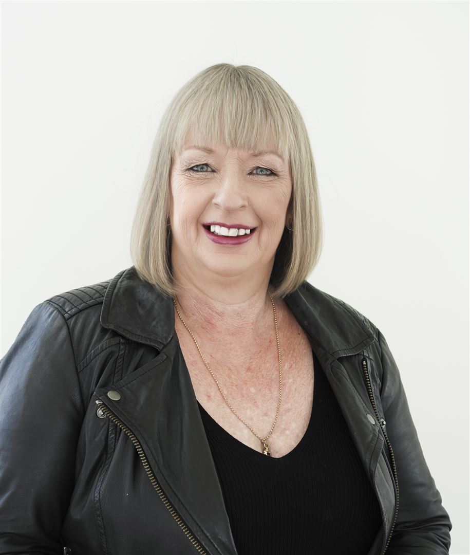 Lucy Douglas Harcourts Cooper & Co Harcourts New Zealand