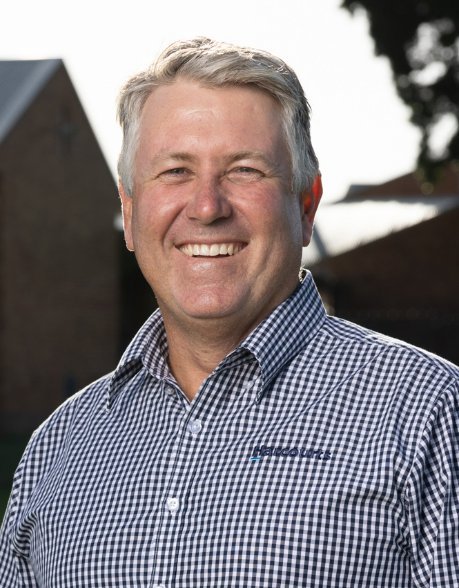 Dan Edwards Sales Consultant Harcourts Kempsey