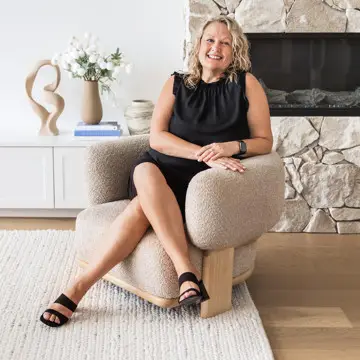 Shelley Coombe