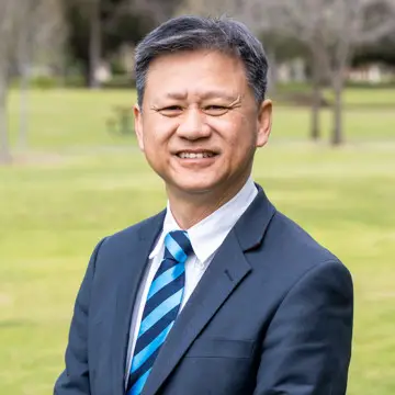 Clarence Tiong