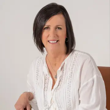 Karen Lennox