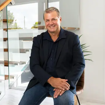 Michael Vella